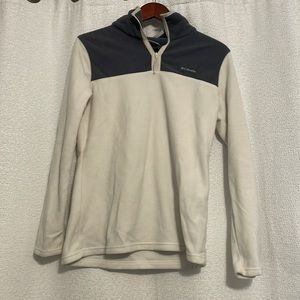 Colombia white and gray half zip pullover